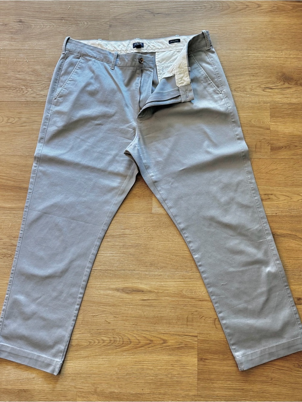 J. Crew Men's Light Gray Chino Pants